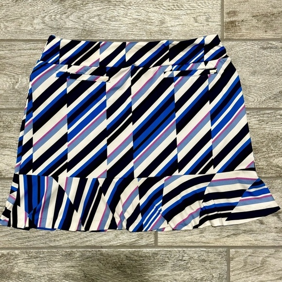 Tail‎ EUC “Isla” Golf Skirt, with Attached Shorts Liner, size Medium. - Picture 9 of 13